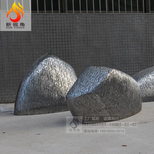 不锈钢几何石头雕塑摆件抽象镂空石头艺术品厂家直销
